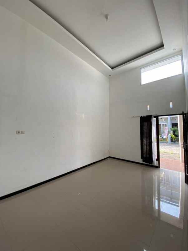 dijual rumah jl mangunkarso no 48 toyoresmi