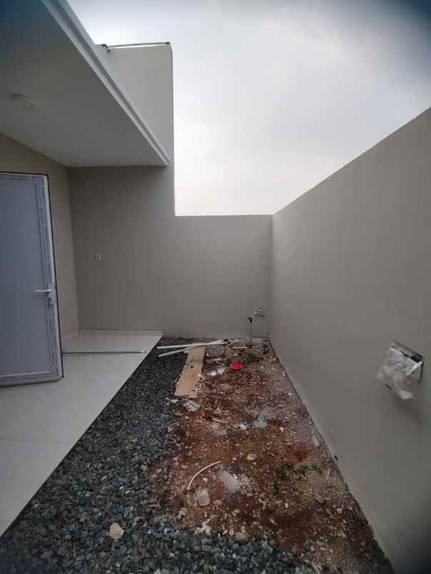 dijual rumah jl muchtar raya