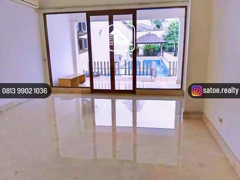 dijual rumah jl pangeran antasari