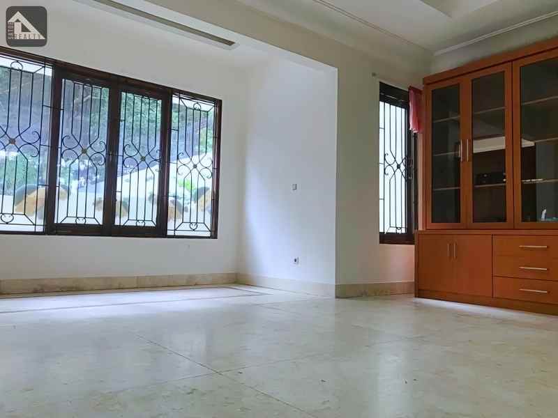 dijual rumah jl pangeran antasari