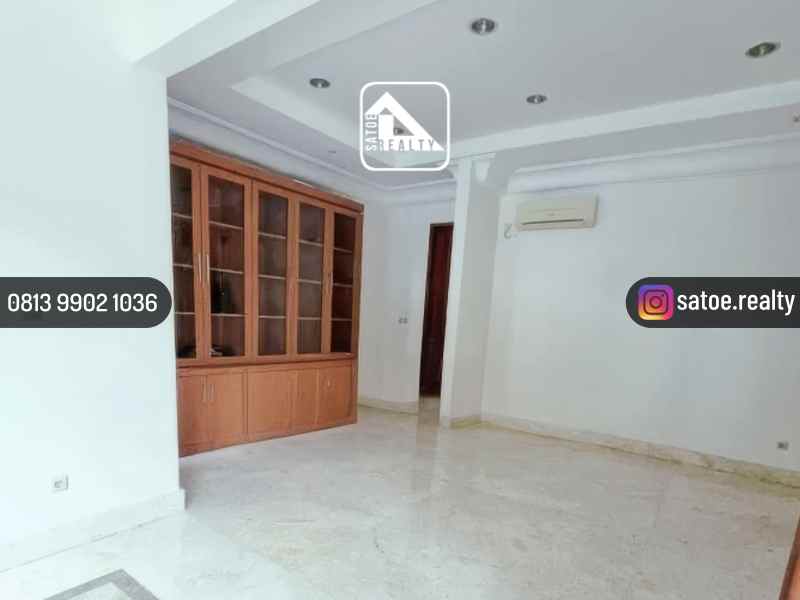 dijual rumah jl pangeran antasari