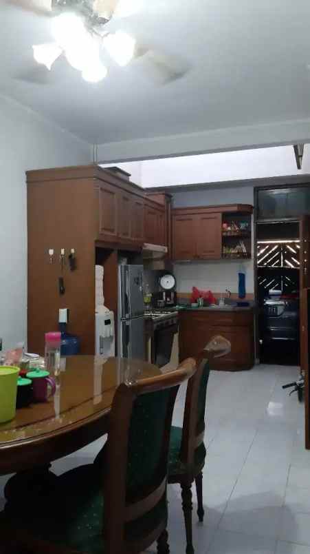 dijual rumah jl pondok kelapa duren