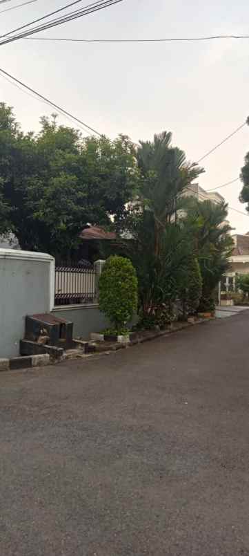 dijual rumah jl pondok kelapa duren