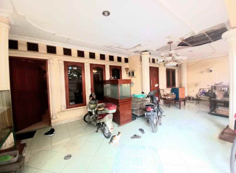 dijual rumah jl pondok kelapa duren