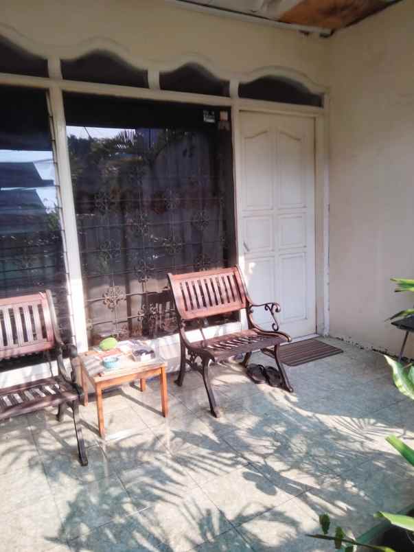 dijual rumah jl pondok kelapa duren