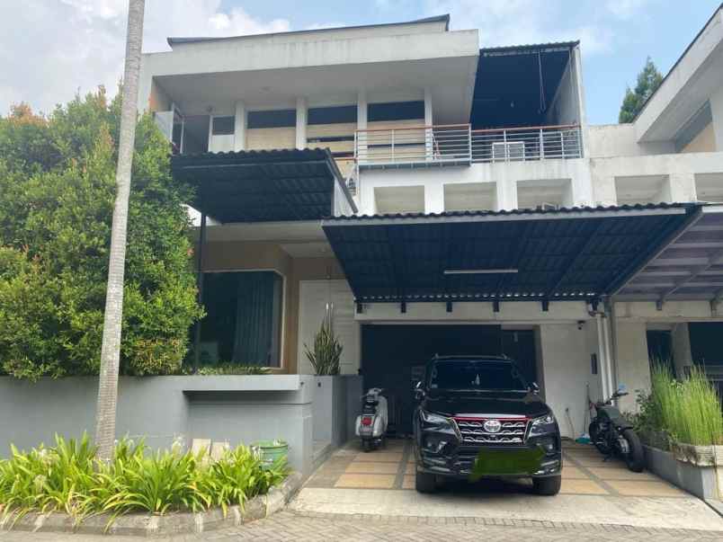 dijual rumah jl rancamaya utama rancamaya