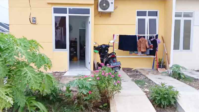 dijual rumah jl raya bojong