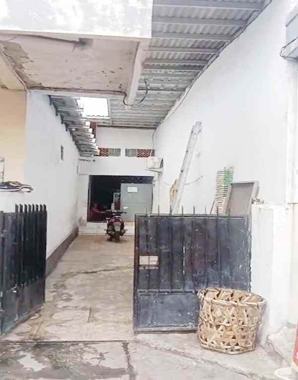 dijual rumah jl raya pelabuhan lorong h