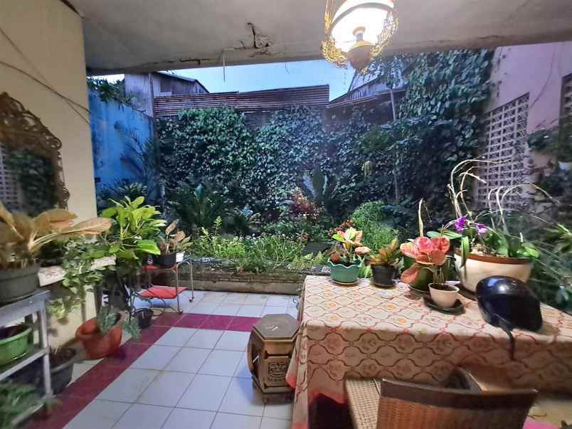 dijual rumah jl siaga