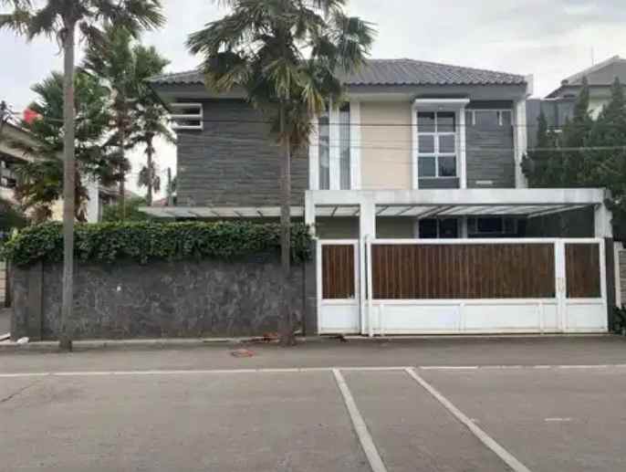 dijual rumah jl sukanagara antapani bandung