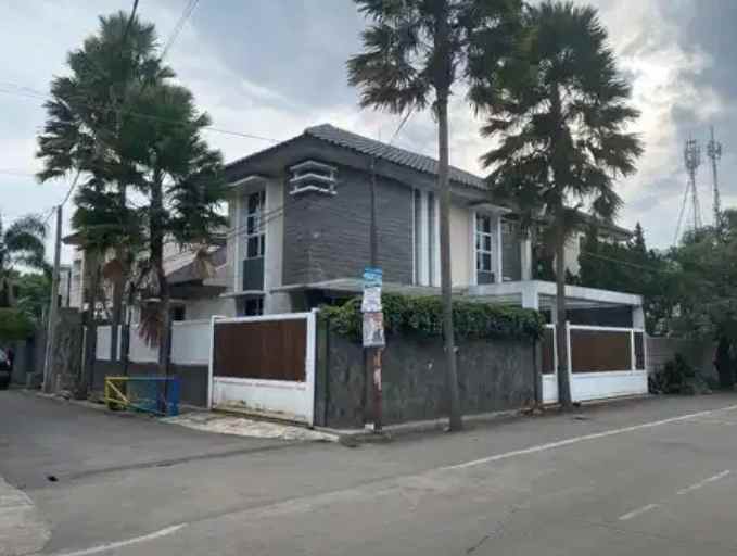 dijual rumah jl sukanagara antapani bandung