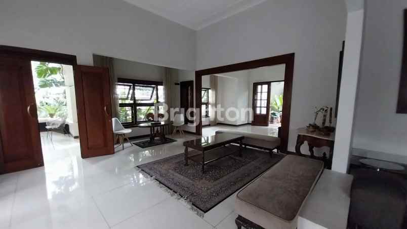 dijual rumah jl sunda kelapa menteng
