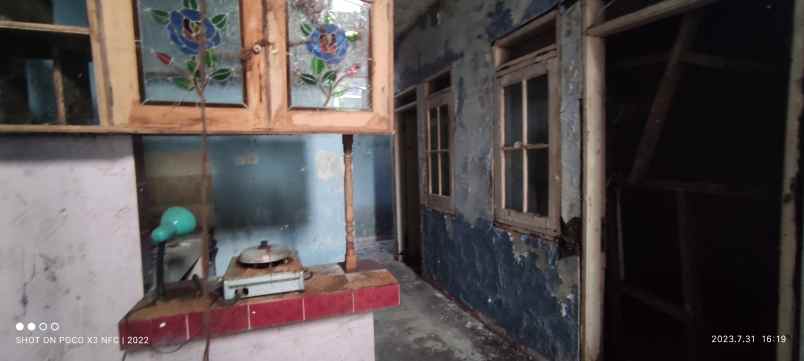 dijual rumah jl taman victori sentul