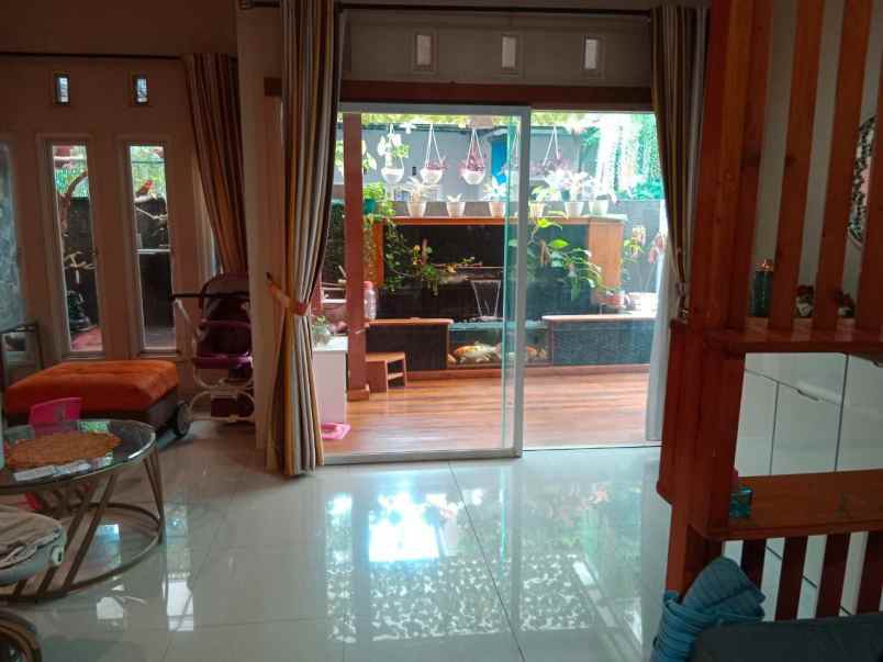 dijual rumah jln gandaria raya