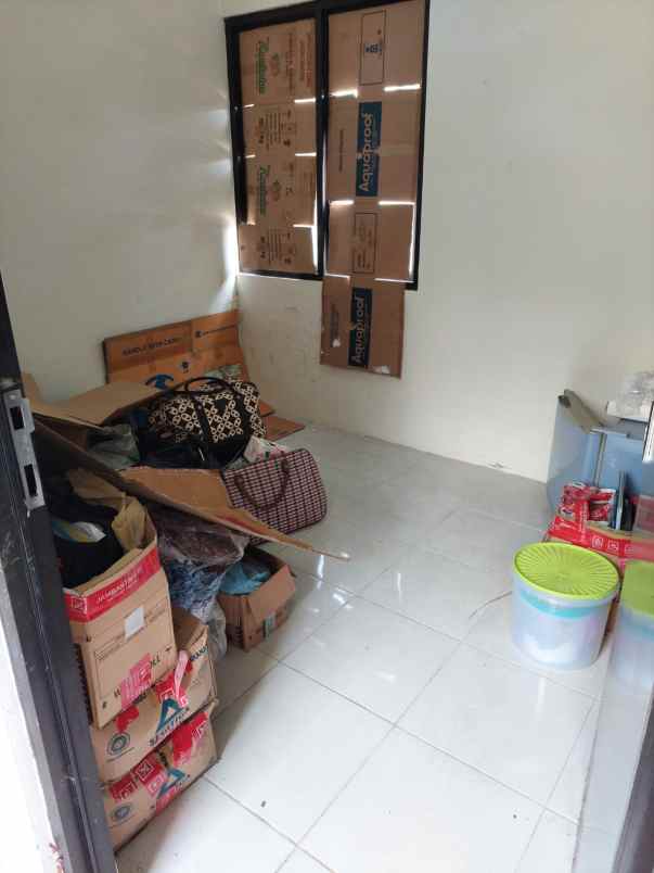 dijual rumah jln kota wisata cibubur