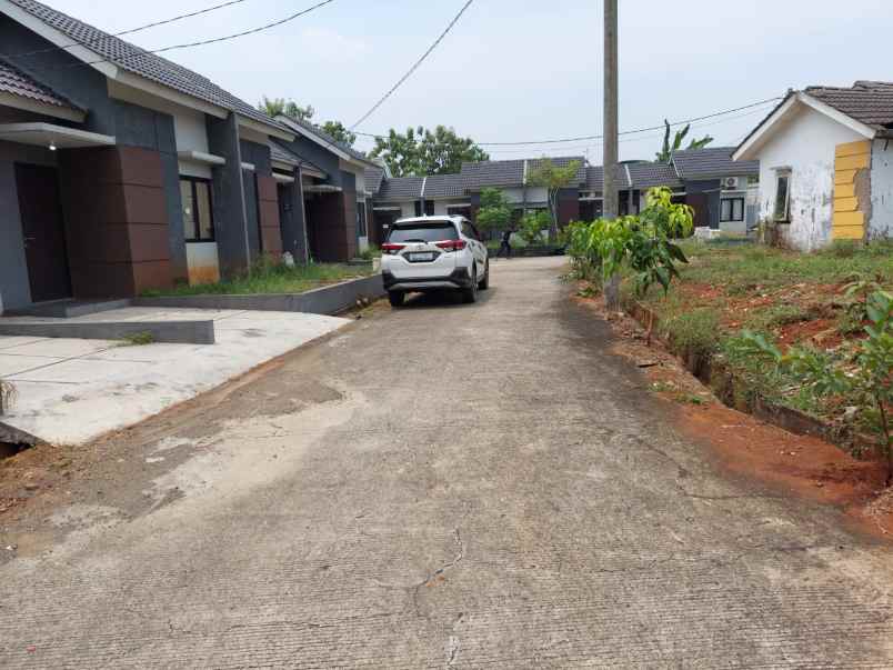 dijual rumah jln kota wisata cibubur