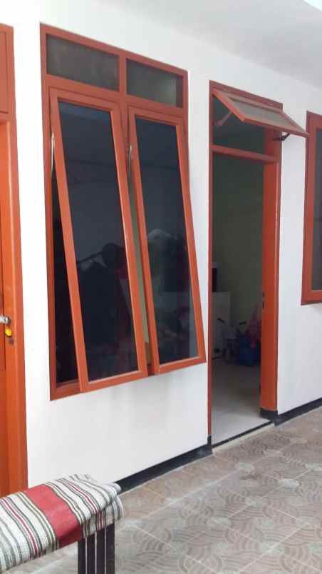 dijual rumah jln puncak malino no 17