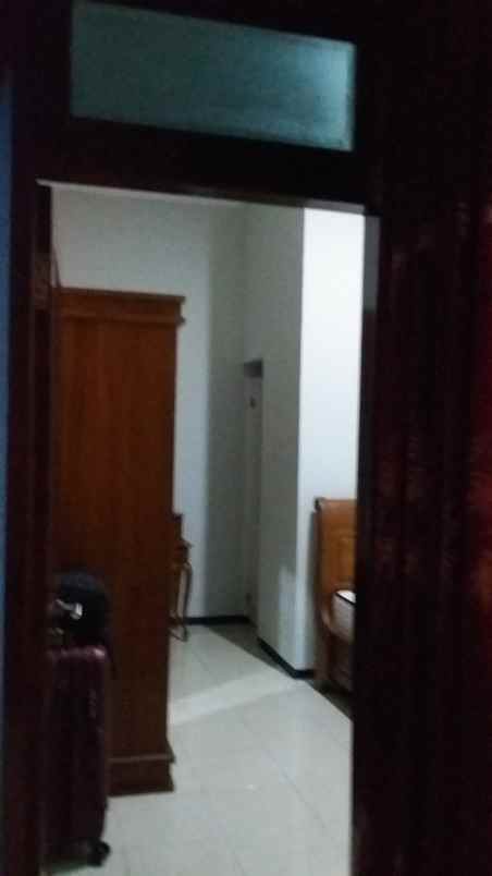 dijual rumah jln puncak malino no 17