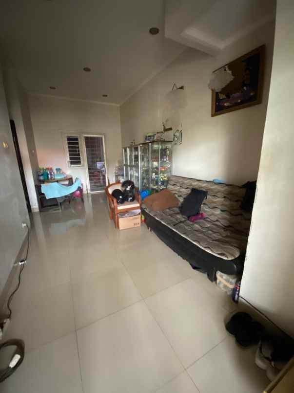 dijual rumah kalideres kalideres