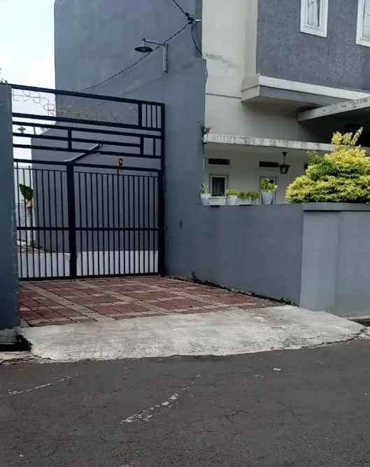 dijual rumah kalimulya depok