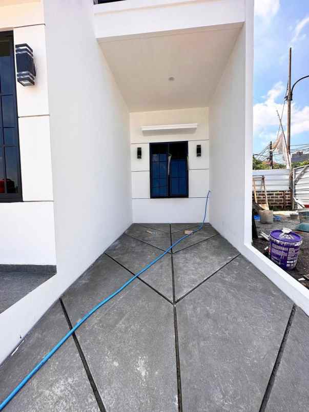 dijual rumah kalisari pasar rebo