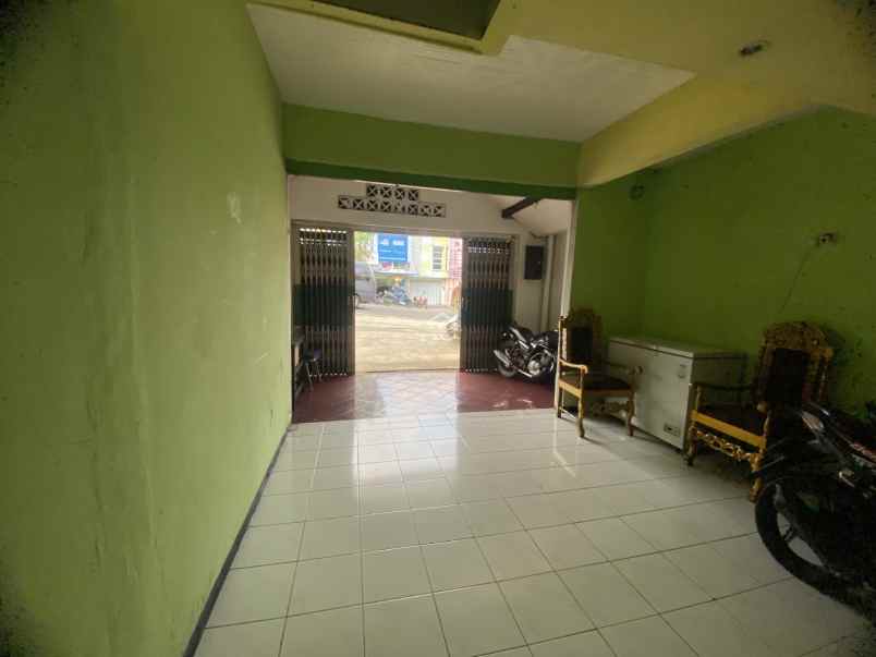 dijual rumah karangploso cocok untuk usaha