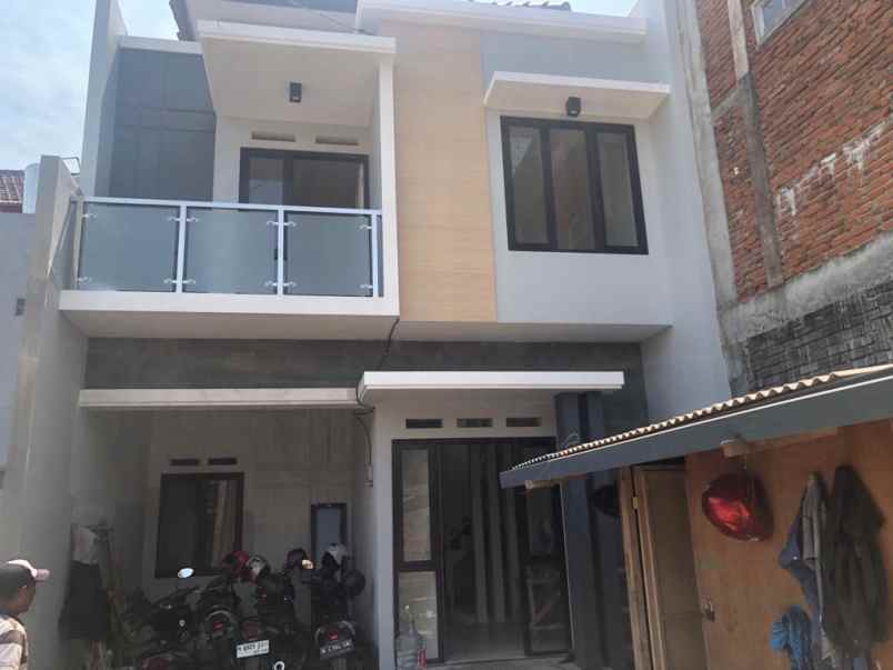 dijual rumah karangploso malang jawa timur