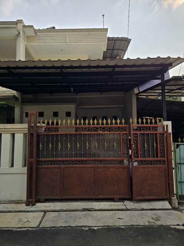 dijual rumah kav dki pondok kelapa jaktim