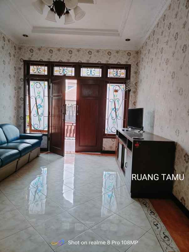 dijual rumah kebonsari