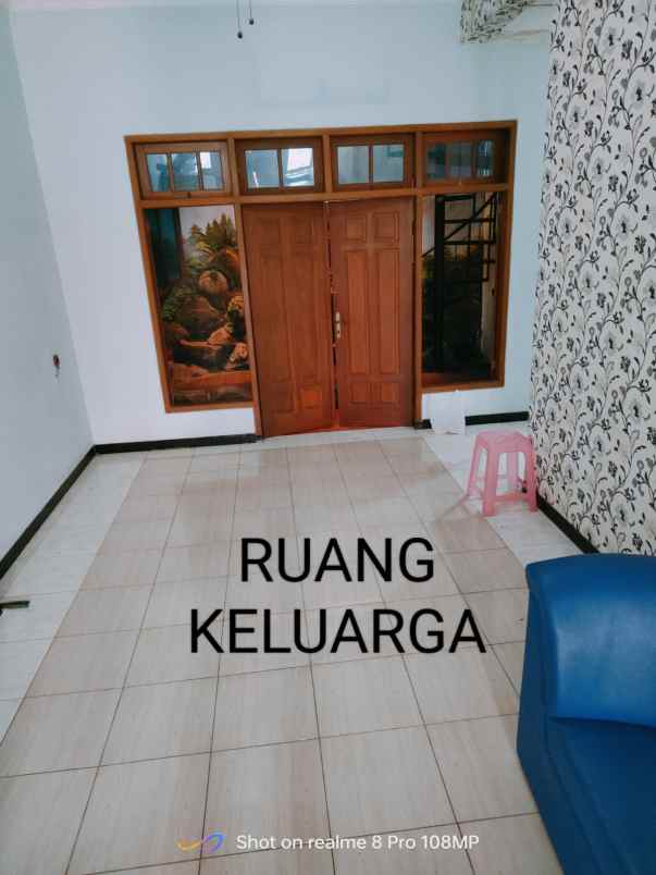 dijual rumah kebonsari