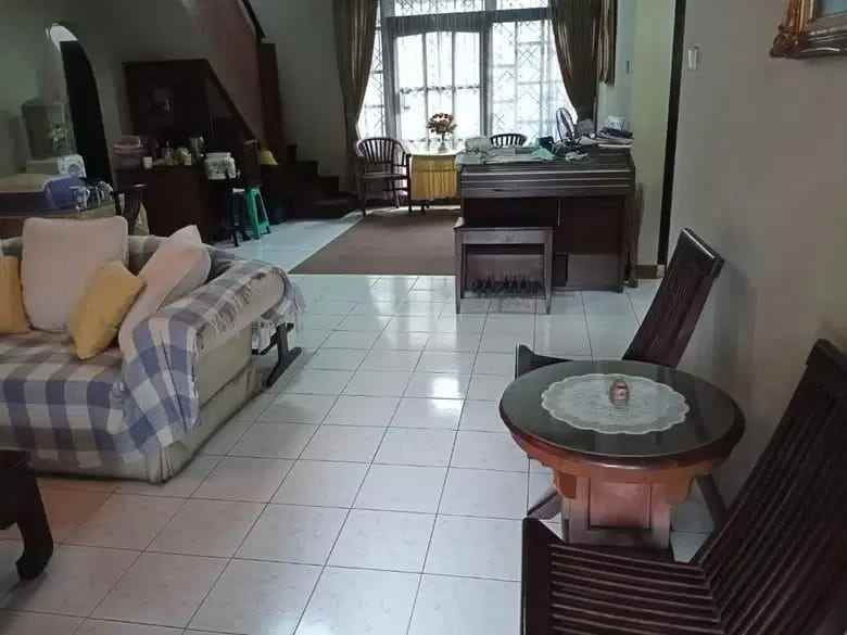 dijual rumah kec sukasari