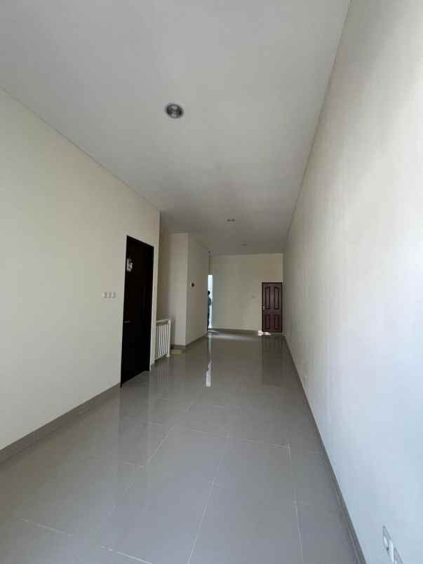 dijual rumah kelapa gading