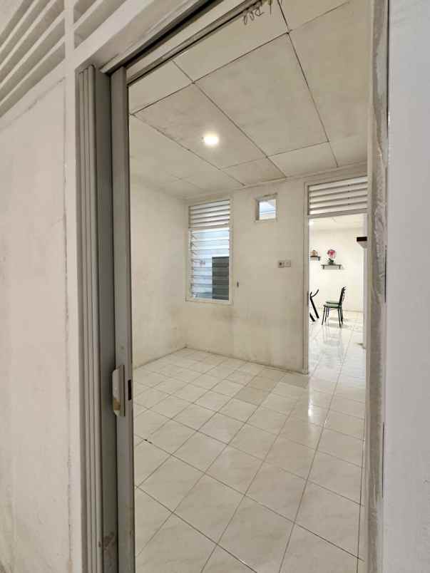 dijual rumah kelapa gading