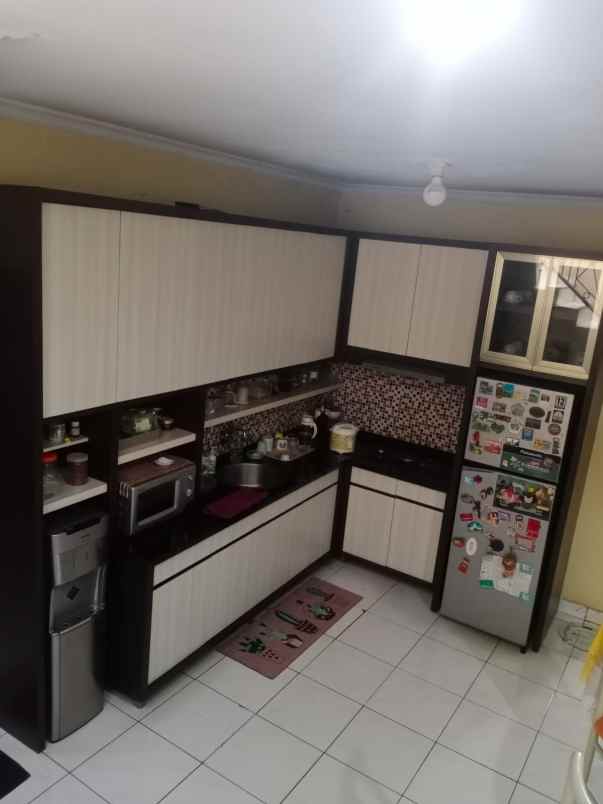 dijual rumah kemanggisan palmerah