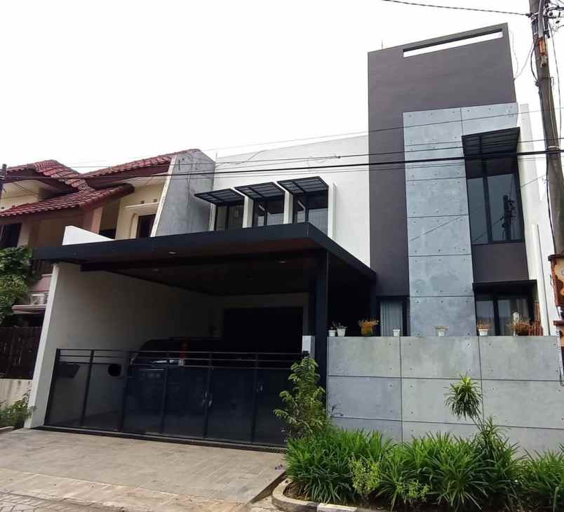 dijual rumah ketintang