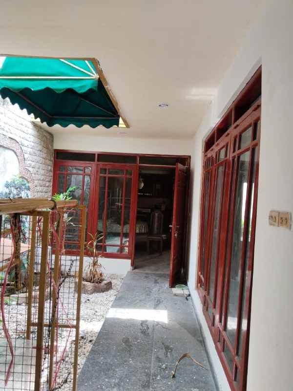 dijual rumah klampis indah wisma mukti surabaya