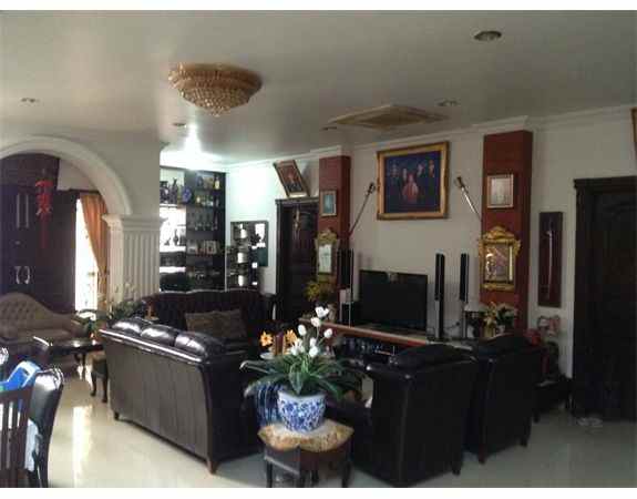 dijual rumah kodau