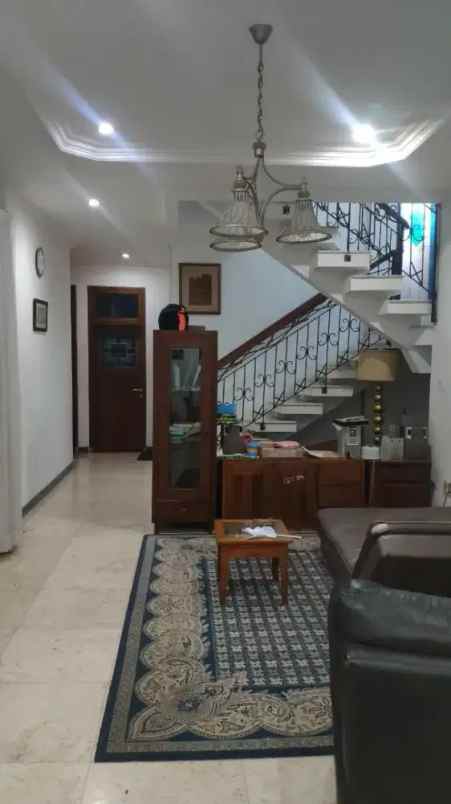 dijual rumah komp citra raya antapani