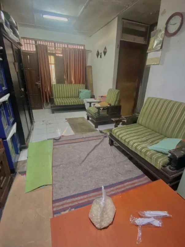 dijual rumah komplek depsos