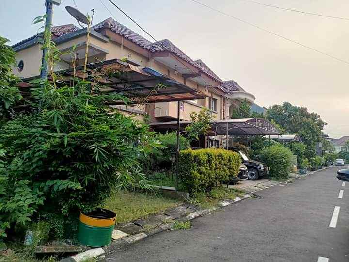 dijual rumah komplek elit jatinegara