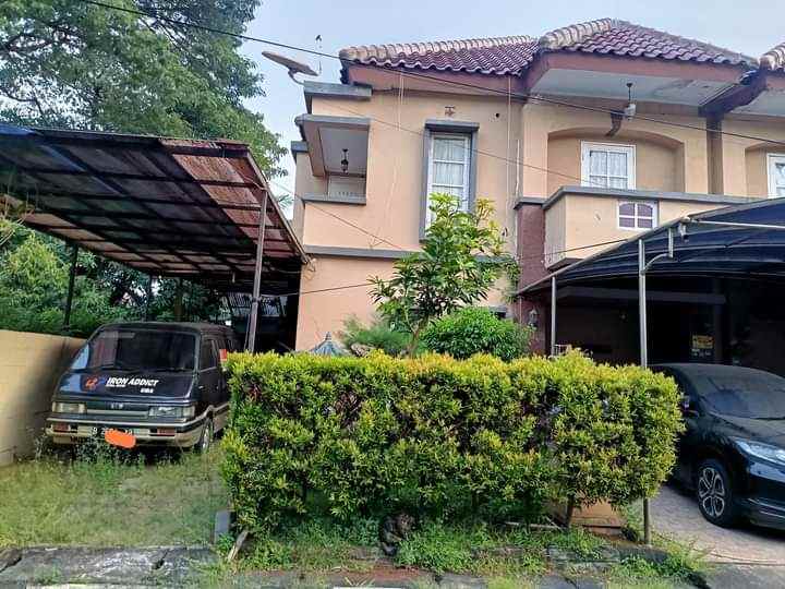 dijual rumah komplek elit jatinegara