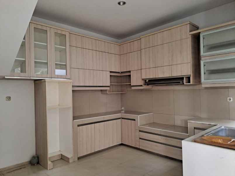 dijual rumah komplek pandanwangi