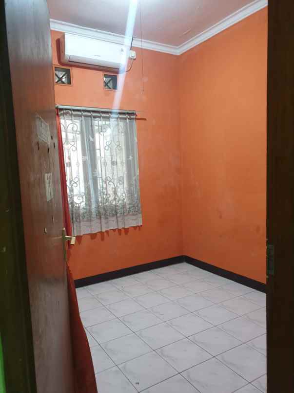 dijual rumah komplek panghegar permai