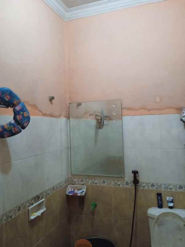 dijual rumah komplek pasteur bandung