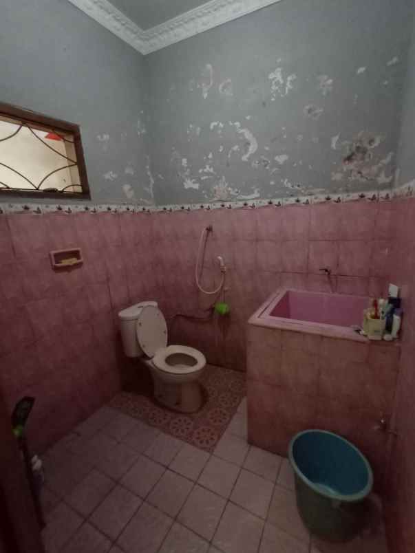 dijual rumah komplek pojok cimahi