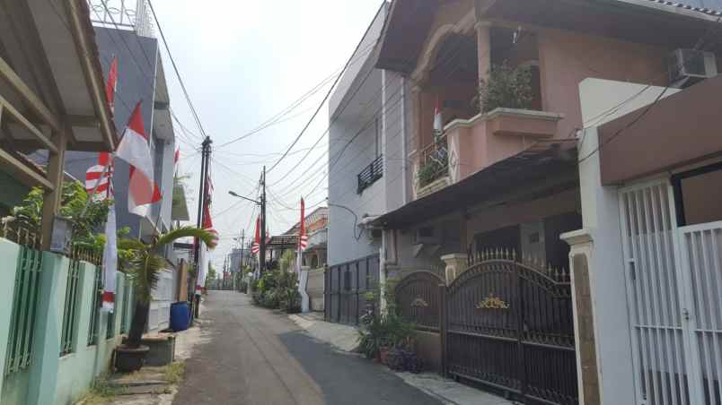 dijual rumah komplek pondok bambu duren