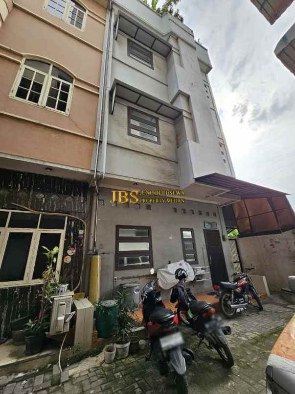 dijual rumah komplek rahayu mas jalan