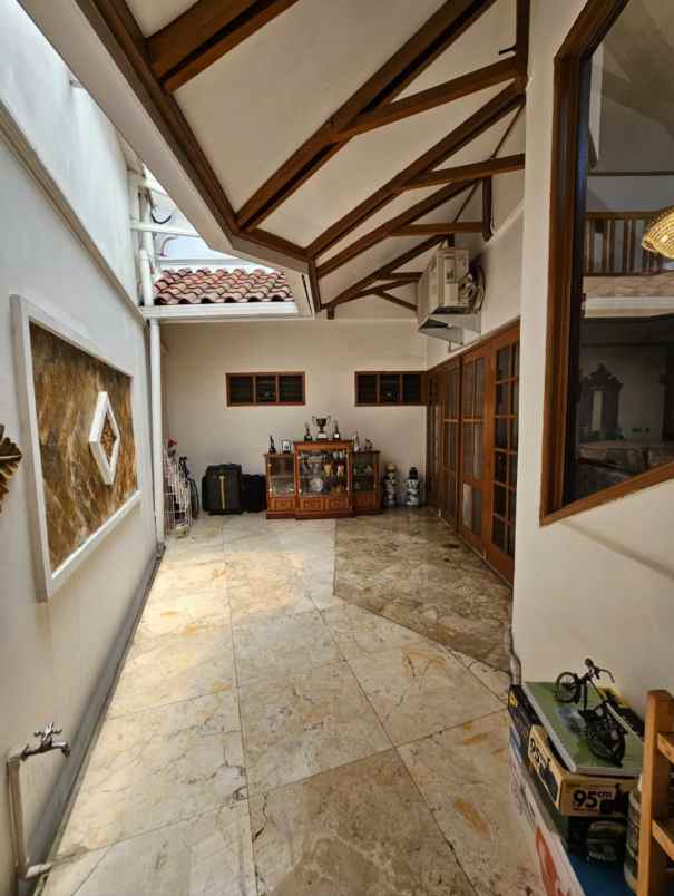 dijual rumah komplek villa delima lebak