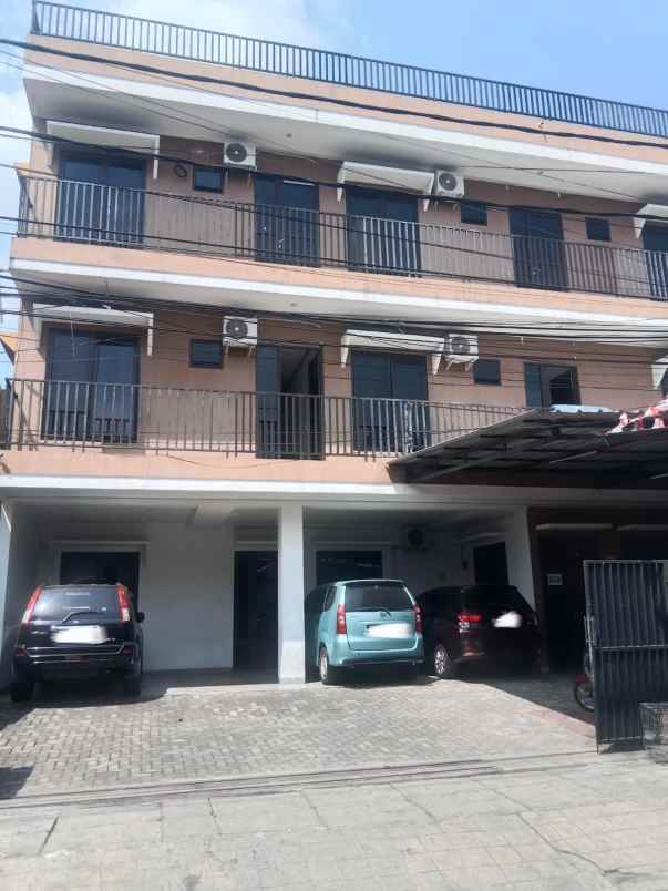 dijual rumah kost aktif johar baru jakarta pusat