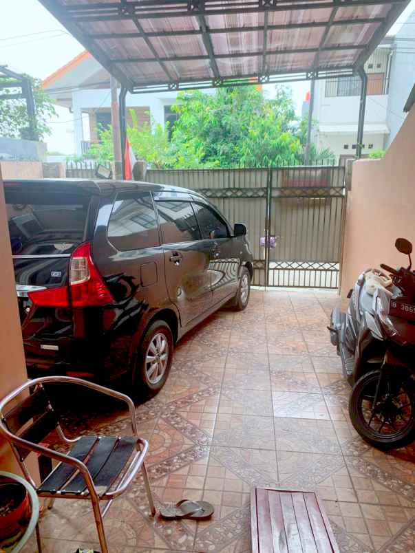 dijual rumah kramat jati